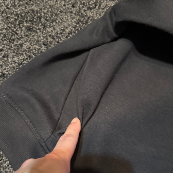 Women’s Black All in Motion Half-Zip Sweatshirt w/pockets. NWT - size M - Picture 4 of 5